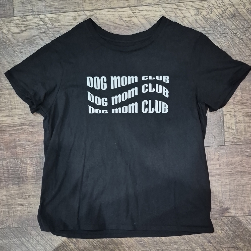 Women's Black 'Dog Mom Club' T-Shirt Like New Size 2X Or XXL